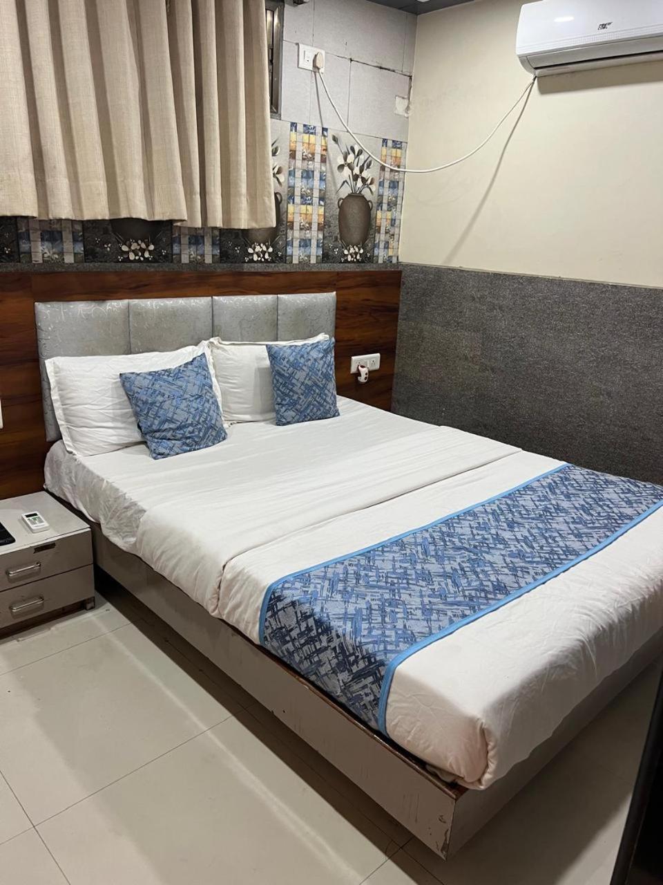 Hotel Kf Residency Мумбаи Экстерьер фото